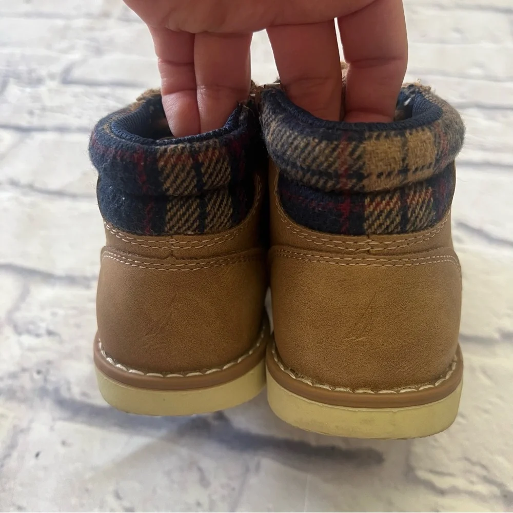 Nautica Brown Ankle Boots Casual Work Style. SIZE‎ 11